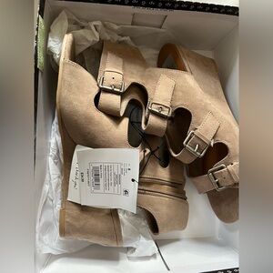 DV by Dolce Vita Tan Platform Shoes
